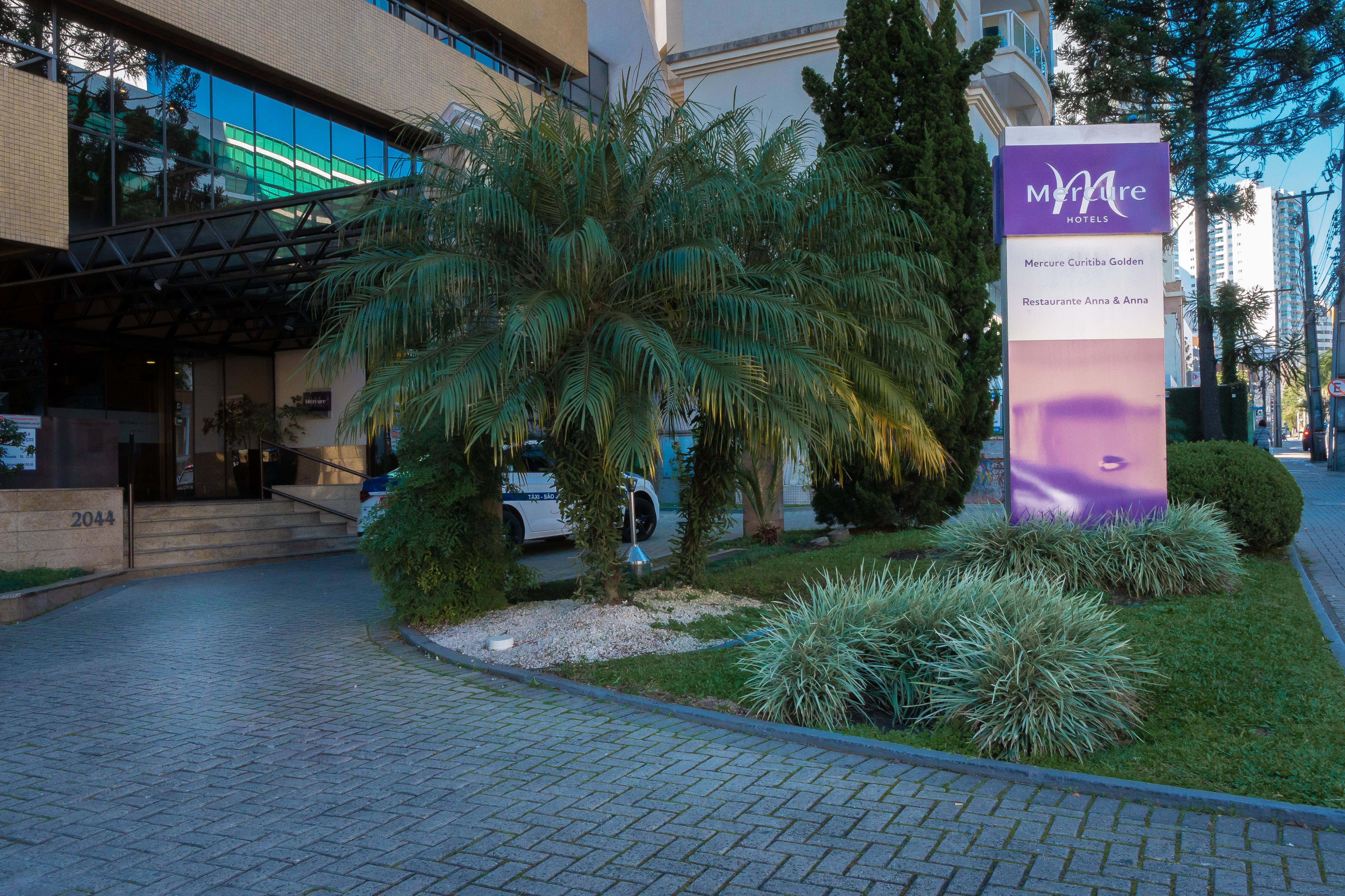 Mercure Curitiba Golden Exterior foto