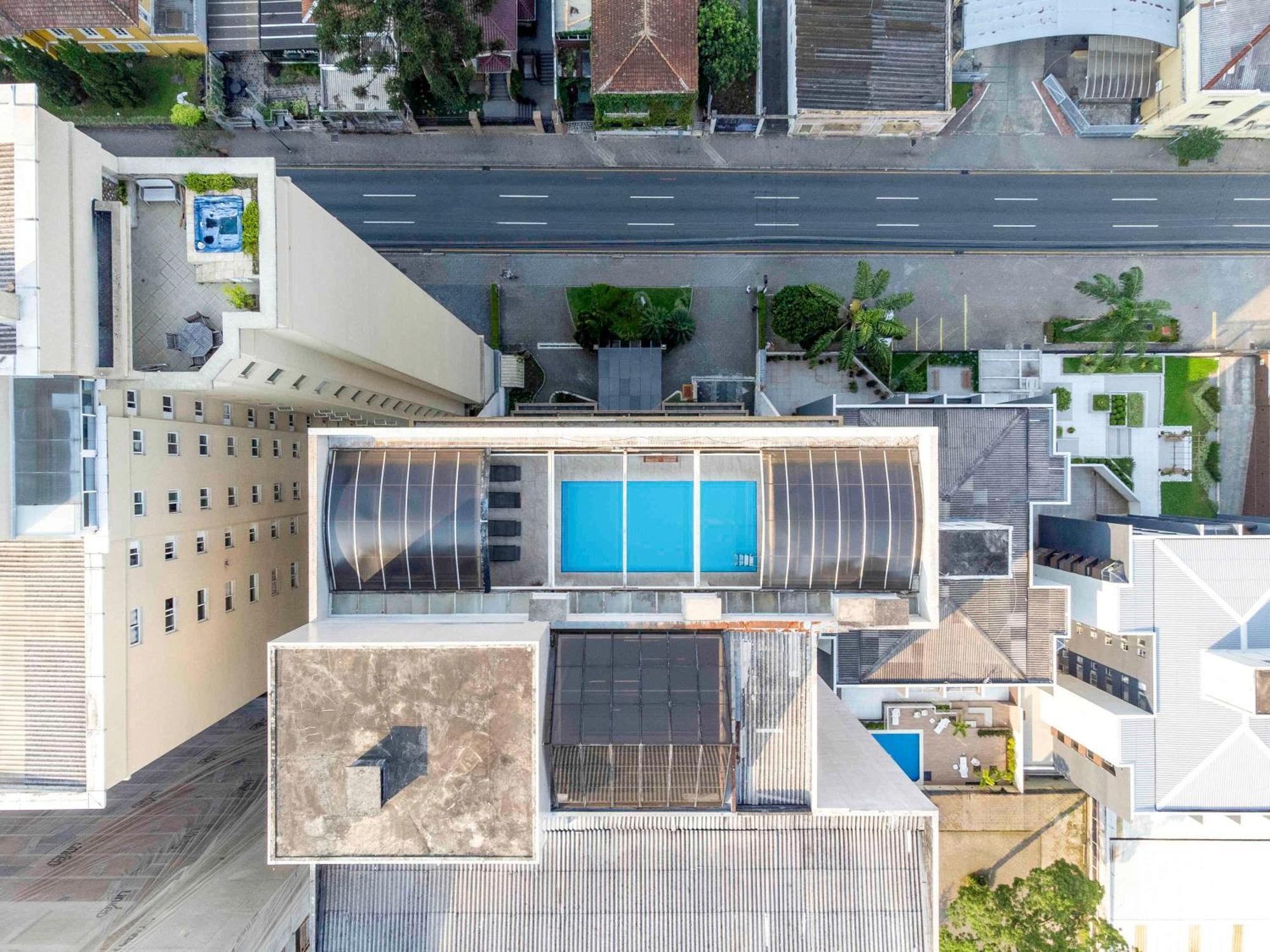 Mercure Curitiba Golden Exterior foto