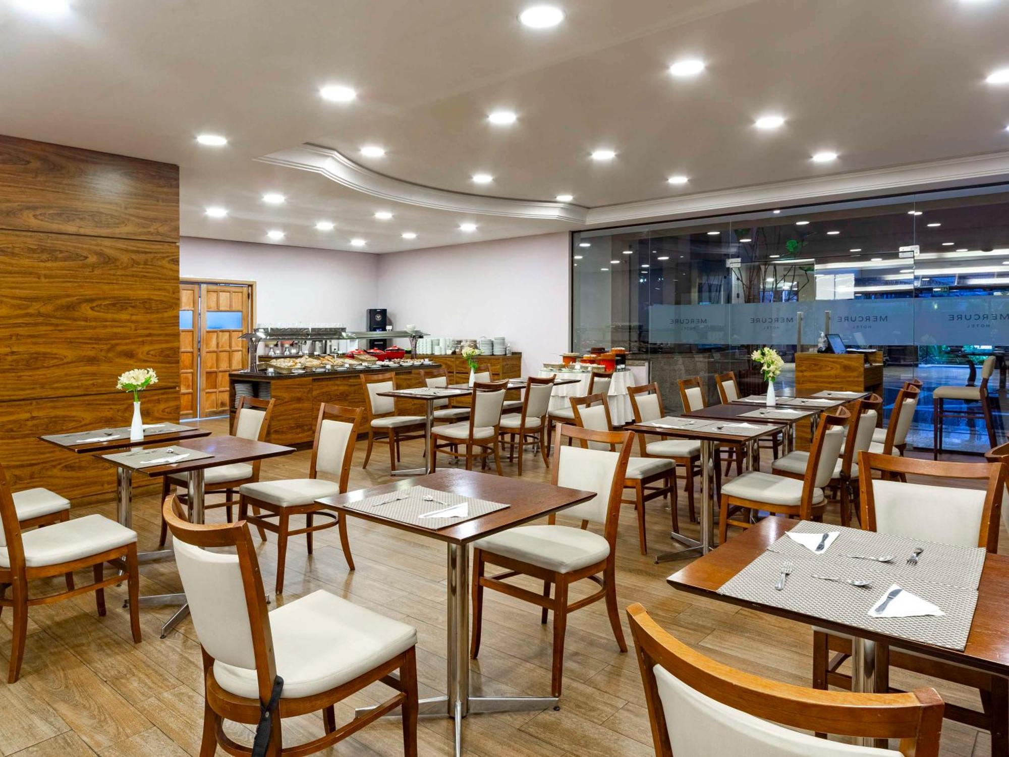 Mercure Curitiba Golden Exterior foto