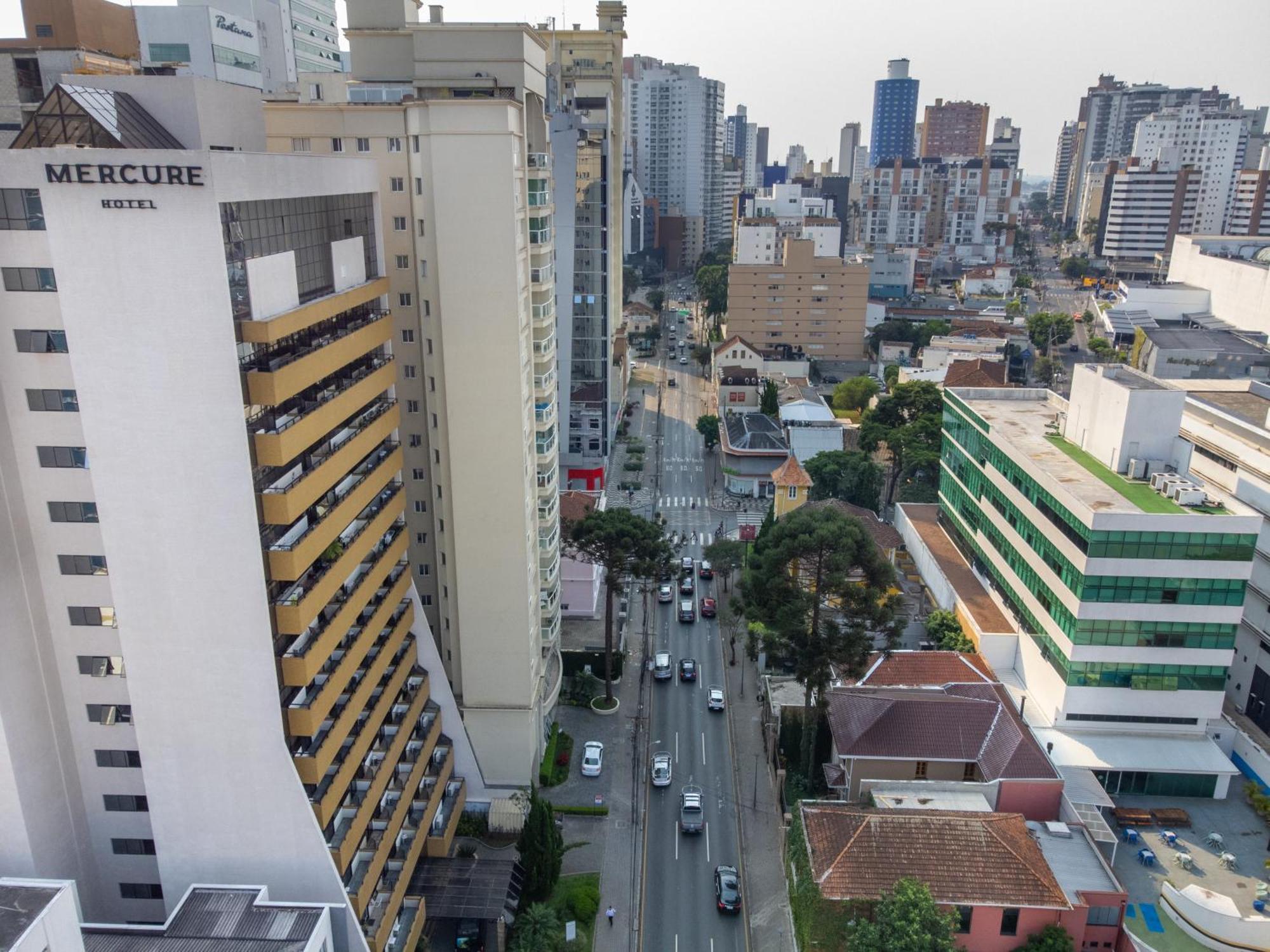 Mercure Curitiba Golden Exterior foto